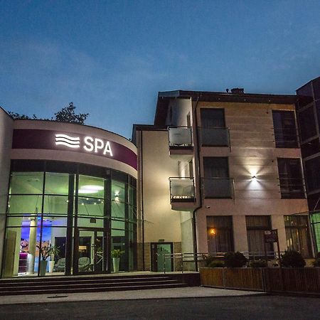 Hotel Oskar Business & Spa Pulawy Ngoại thất bức ảnh